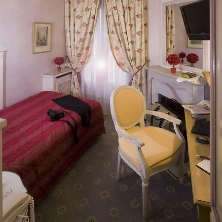 Hotel Gavarni Parijs