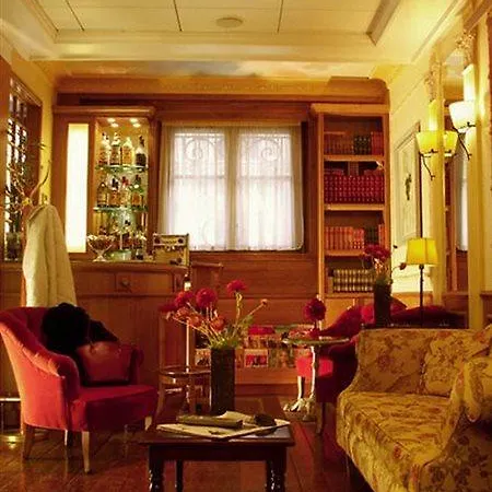 加瓦尼酒店 3* 巴黎