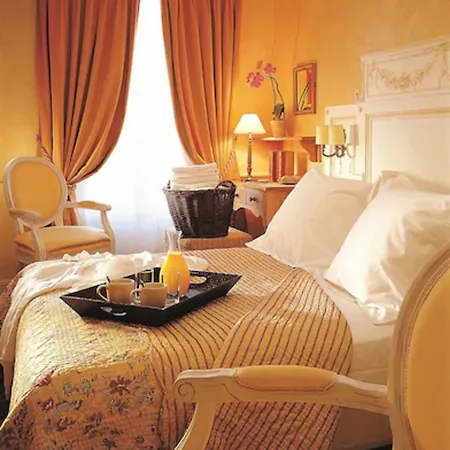 加瓦尼酒店 酒店