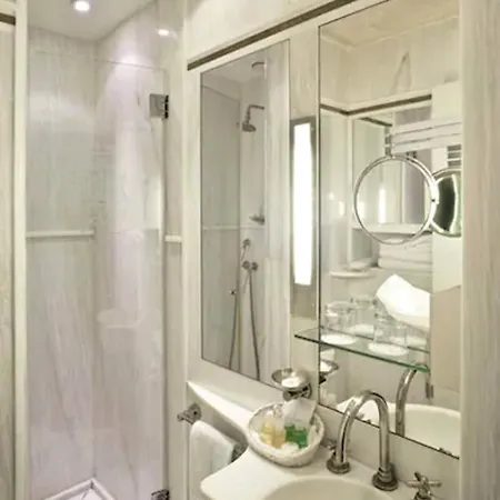 Hotel Gavarni 3*