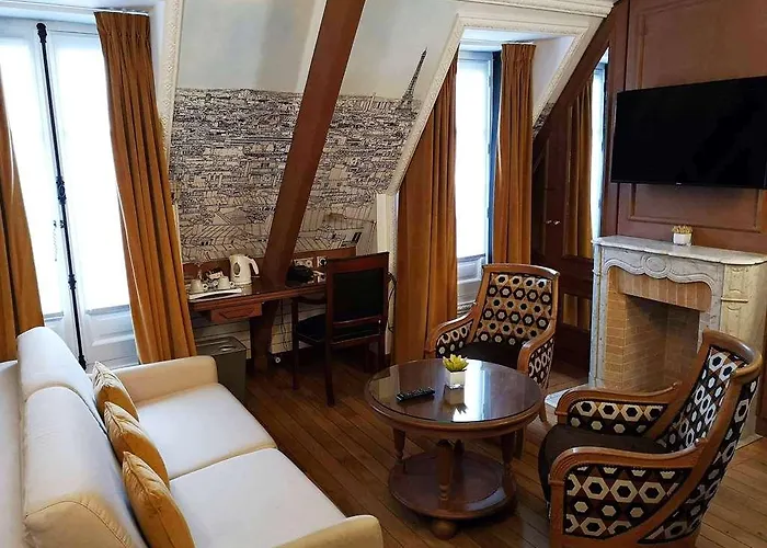 غافارني باريس